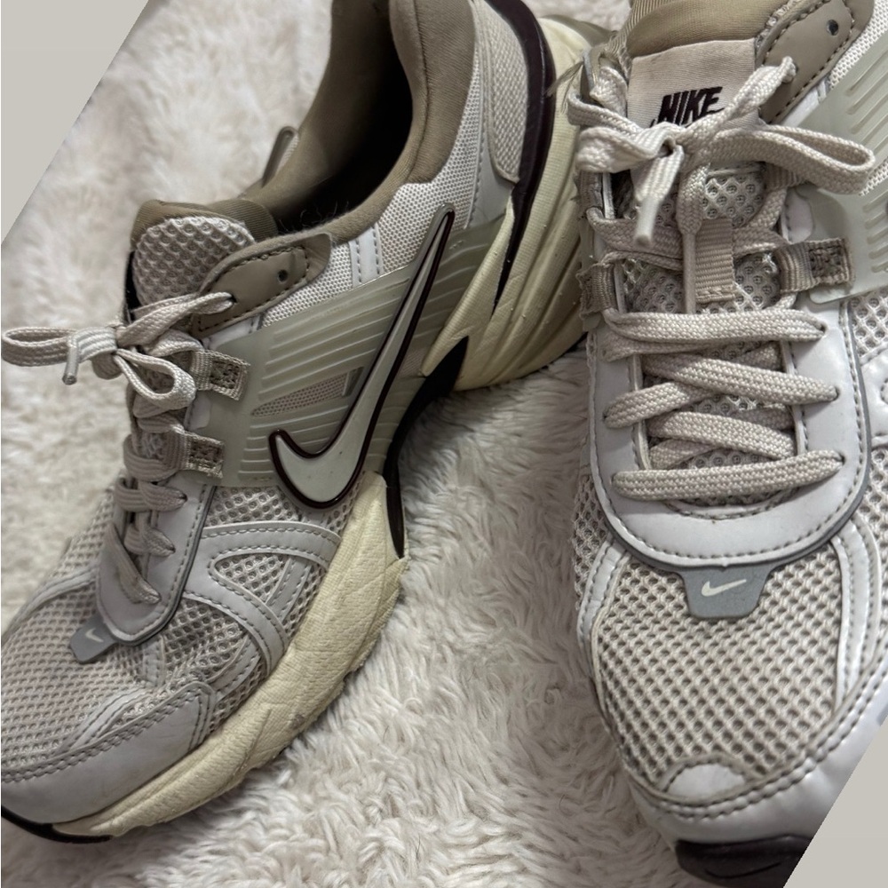 Nike Cream and Gray Athletic Shoes